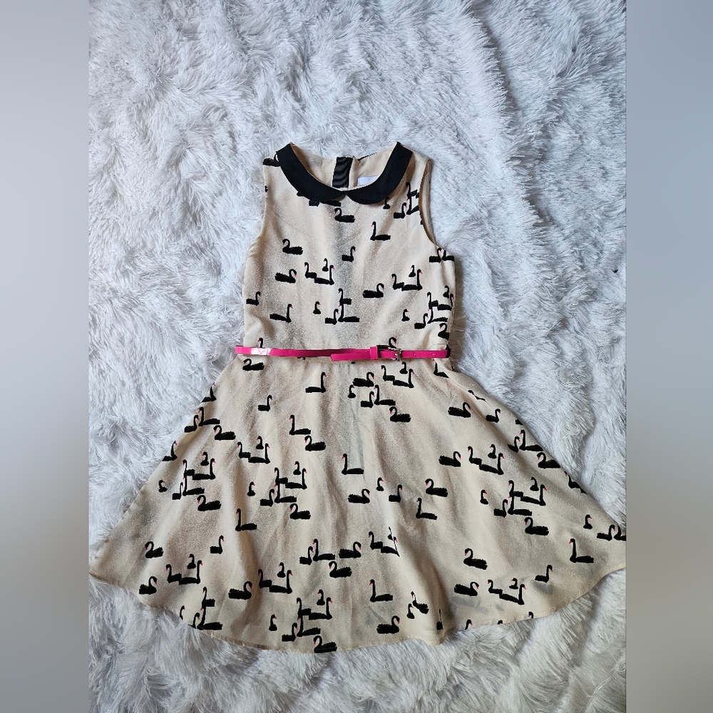 Sleeveless Swan Dress 6/7 Peterpan Collar